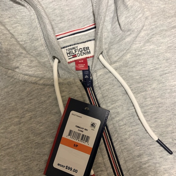 Tommy Hilfiger logo hoodie - Picture 2 of 3